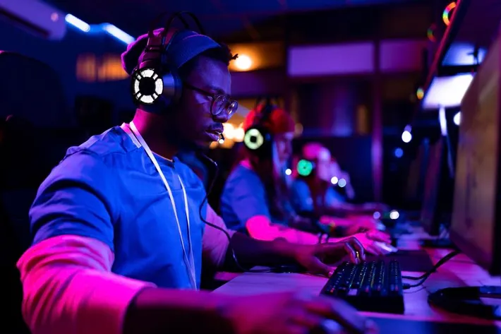 🌟 Who's Behind Canlite Games?