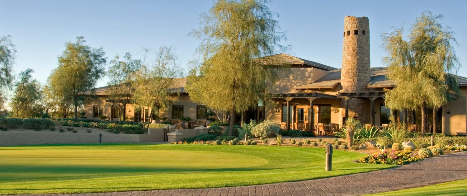 Why an Oakland Country Club Is an Ideal Venue for Your Next Event